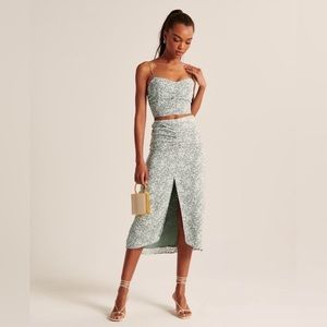 Abercrombie and fitch crop top